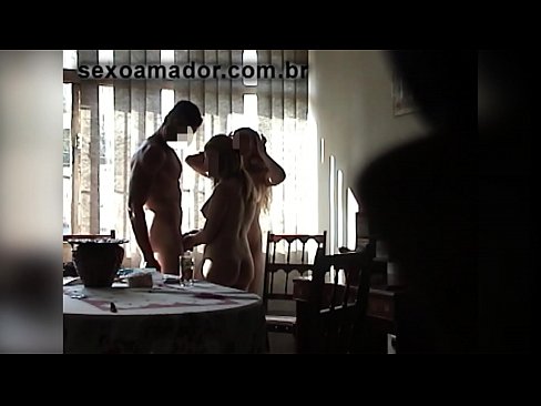 ❤️ Ħbieb sesswali jistiednu raġel ġgant u threesome miegħu ❌ Video anali lilna ❌️