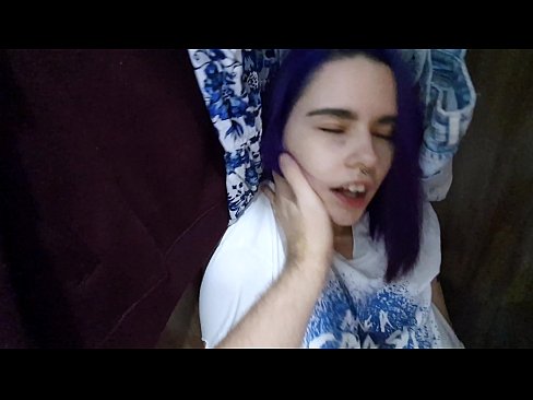 ❤️ Sibt lil sis tiegħi fil-closet u għenitha tiġri ❌ Video anali lilna ❌️